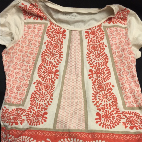 Ann Taylor Tops - Ann Taylor Short Sleeved Short-Medium